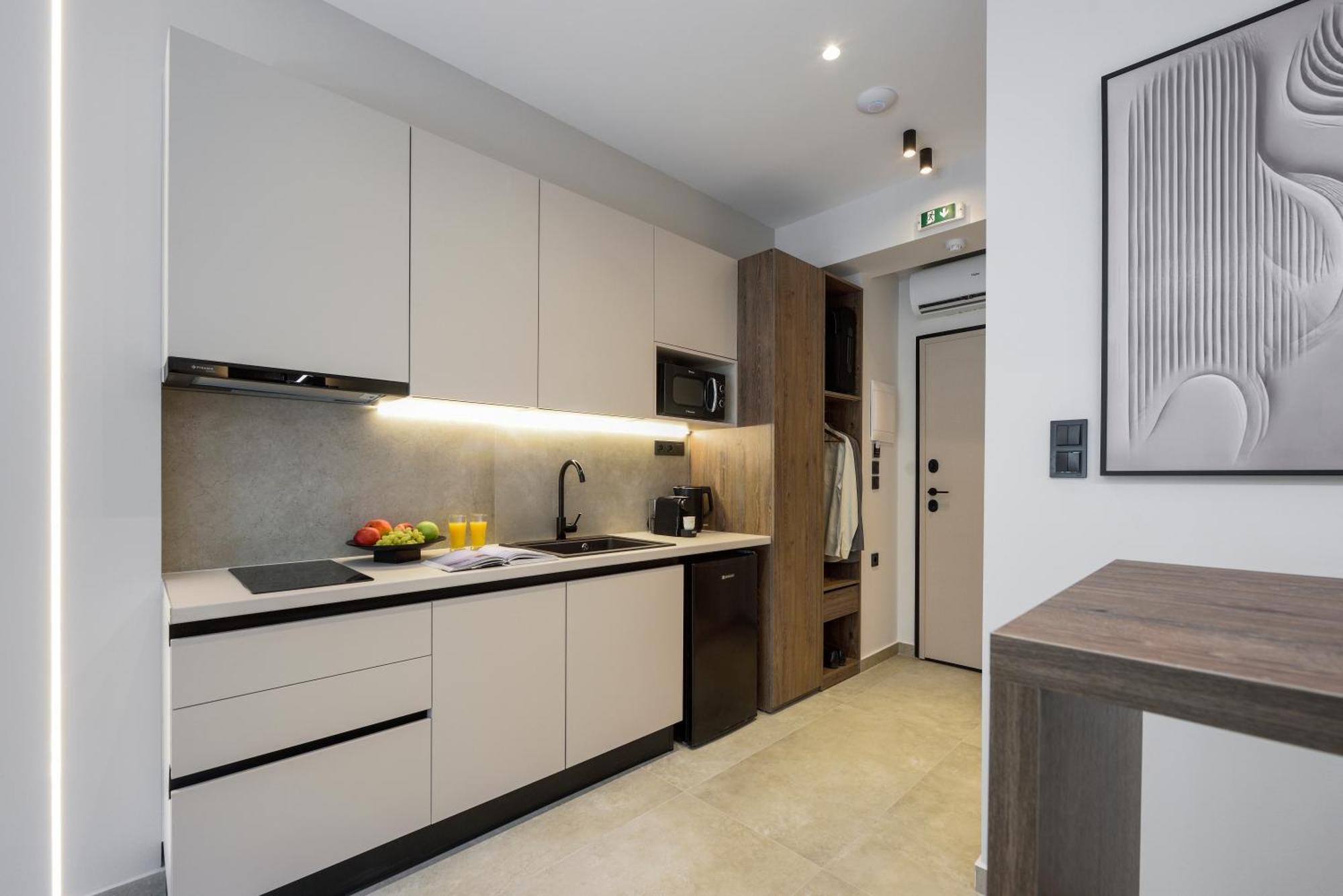 סלוניקי Loena Luxury Suites מראה חיצוני תמונה